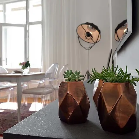 A.m.p. Apartment Pula