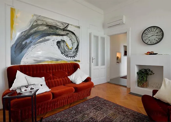 Amp公寓 公寓 普拉